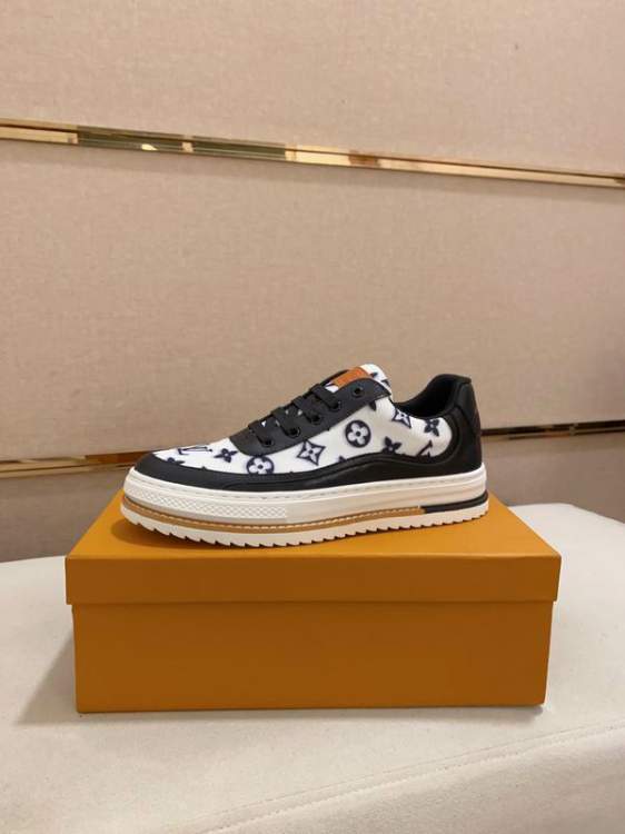 Picture of Louis Vuitton Shoes _SKULVsz38-44mnf0111616795